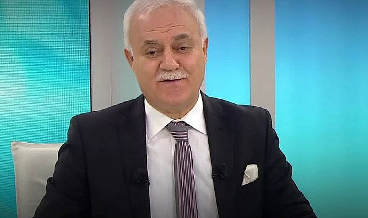 Hastaneye kaldırılan Nihat Hatipoğlu'ndan ilk açıklama: "Hepimiz duaya muhtacız."