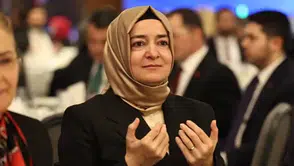 Fatma Betül Sayan Kaya istifa etti, mallarına tedbir istendi!
