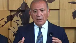 Gürsel Tekin'in görevine son verildi