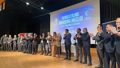 Ataşehir Belediye Meclisi’nde önemli gelişme: 6 CHP’li üye AK Parti’ye katıldı