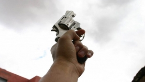 23 Nisan kutlamasına maganda kurşunu