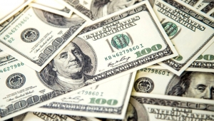 Faiz indi, dolar uçtu!