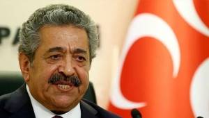 Koronavirüs Sebebiyle Hastaneye Kaldırıldı