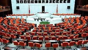 Meclis'in koronavirüs tatili tartışmaları beraberinde getirdi