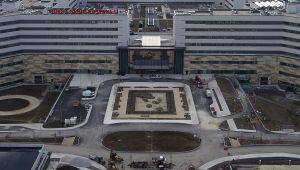 Şehir hastanelerinin maliyeti tartışılmaya devam ediyor