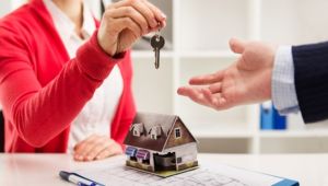 Kiralık ve satılık ev ilanı vermek yasaklanıyor