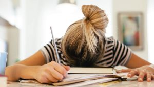 Öğrencilerden sınav tarihi isyanı 