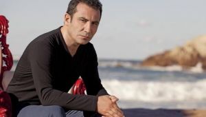 Takipçisinin “Boş adamsın” yorumuna Ferhat Göçer’den cevap!