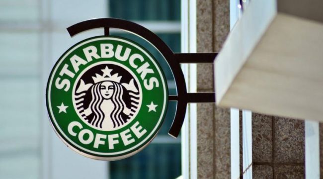 Kahve zinciri Starbucks geri adım attı Dünya AYKIRI