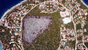 Kaş'ta yanan ormanlık alanı imara açtılar