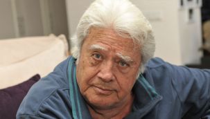 Cüneyt Arkın ekranlara dönüyor!