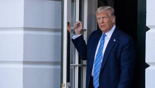 Trump başkanlık seçimlerinin ertelenmesini istedi