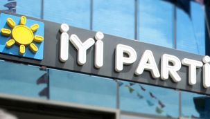AK Parti'den 55 kişi İYİ Parti'ye geçti