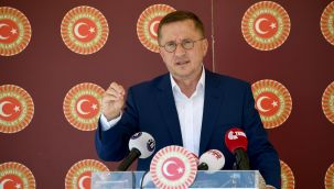 Okulların açılışı ertelenecek mi? İYİ Parti'den çağrı geldi