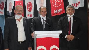 CHP’den istifa eden 2 meclis üyesi MHP’ye geçti 