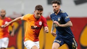 Galatasaray- Fenerbahçe derbisinde kural hatasından kıl payı dönüldü