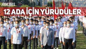 Ülkü Ocakları İzmir'de 12 ada için yürüdü