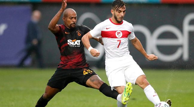 Galatasaray'da Marcao, Milli Takım futbolcusuna tokat attı, Tolunay Kafkas takımı sahadan çekti!