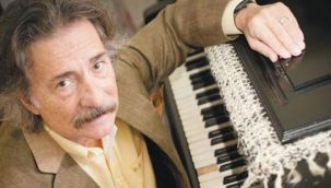 74 yaşında hayatını kaybeden Timur Selçuk'un vasiyetini eşi açıkladı