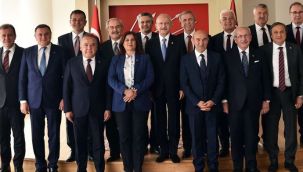 11 CHP'li büyükşehir belediye başkanından aşı imzası: 