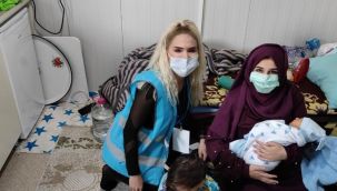 İzmir'deki depremzedelerin yerleştirildiği konteyner kentte ilk bebek dünyaya geldi