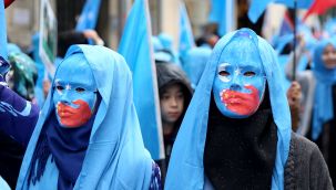 Çin'in toplama kamplarında yaptıkları anlatıldı: Tecavüz ediyorlar, işkence yapıyorlar!