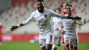 Galatasaray maçı öncesi Hatayspor'da Boupendza koronavirüse yakalandı