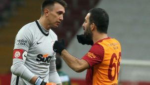 Galatasaray zirve yolunda ağır yara aldı! Sivassspor ile 2-2 berabere kaldı