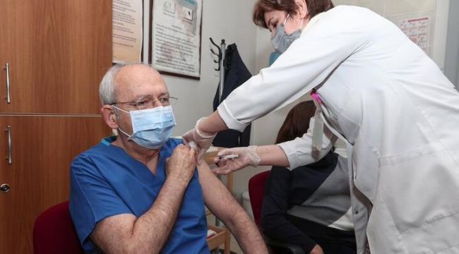 Kemal Kılıçdaroğlu: Sıramız geldi, ikinci doz koronavirüs aşımızı yaptırdık