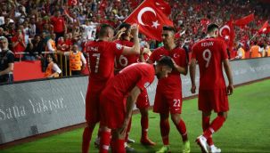 A Milli Takımımız Hollanda'yı 4-2 yendi!