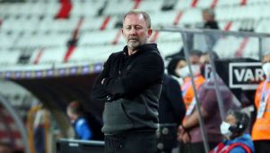 Beşiktaş'ta sakatlıkların son durumu? Sergen Yalçın, Ajax maçında oynayabilecek futbolcuları açıkladı