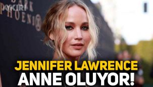 Ünlü oyuncu Jennifer Lawrence hamile olduğunu açıkladı!