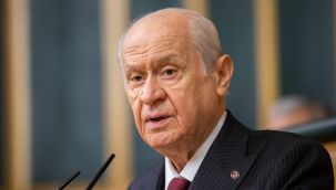 Devlet Bahçeli'den Özdemir Bayraktar için taziye mesajı