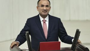 Bekir Bozdağ'dan 'Erdoğan'a hakaret' hakkında açıklama