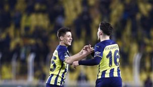 Fenerbahçe açıkladı: 6 futbolcuyla imza! Ferdi Kadıoğlu ve Arda Güler...