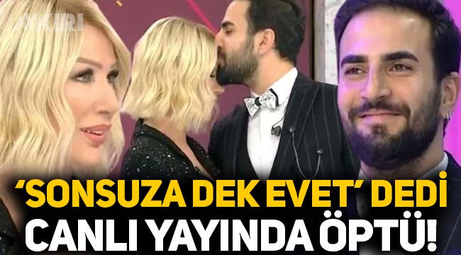 Seda Sayan canlı yayında evlilik teklifini açıkladı: Çağlar Ökten alnından öptü