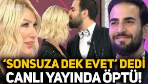 Seda Sayan canlı yayında evlilik teklifini açıkladı: Çağlar Ökten alnından öptü