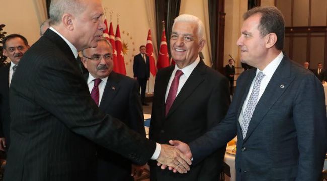CHP'li Mersin Belediye Başkanı Vahap Seçer, Erdoğan ile görüştü