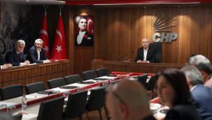 Olağanüstü toplanan CHP MYK'dan karar çıktı: İstanbul mitingi 22 Mayıs'ta