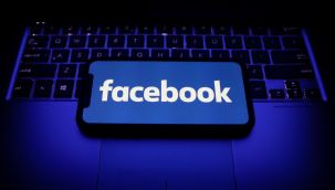 Facebook kullananlar dikkat: Bu uygulamayı telefonlarınızdan silin!