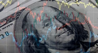 Dolar yeni rekor kırdı, 2022'nin zirvesini gördü