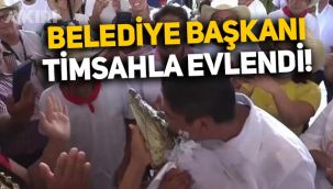 Meksika'da belediye başkanı timsahla evlendi, timsaha gelinlik giydirdiler