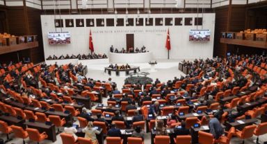 AKP, MHP ve HDP katılmadı: Meclis sağlık çalışanları için toplanamadı