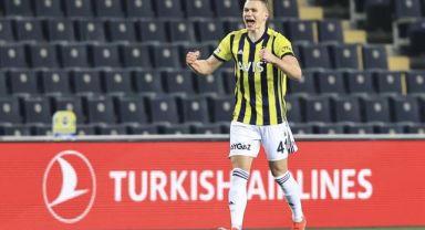 Fenerbahçe'nin kasasına para akacak! Attila Szalai, Min-Jae'den daha pahalıya gidiyor