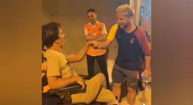 Mertens, engelli taraftarı görünce röportaj teklifini reddetti