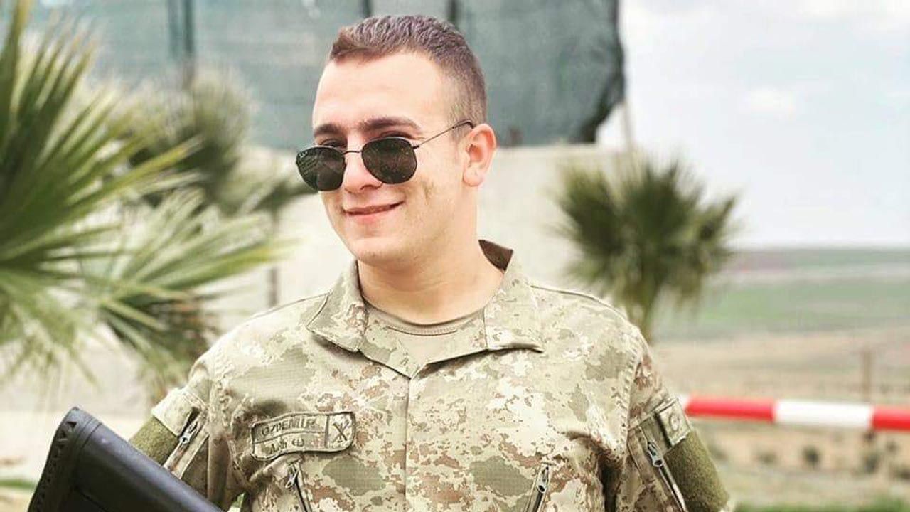 Şanlıurfa'dan acı haber: Topçu Sözleşmeli Er Enes Gazi Özdemir şehit oldu