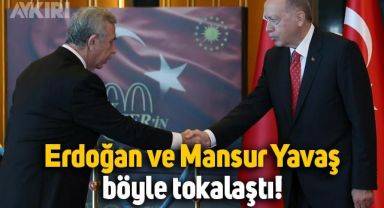 Tayyip Erdoğan ve Mansur Yavaş'ın tokalaşma anı kameralara böyle yansıdı