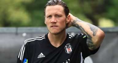 Antrenmanda sakatlanan Wout Weghorst'tan Beşiktaş'a iyi haber