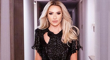 Hadise, Mehmet Dinçerler'in geri istediği yüzüğü sahnede fırlattı