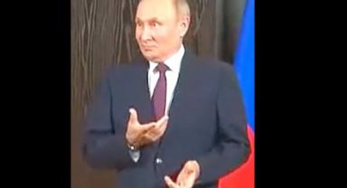 İbrahim Kalın'Iın Rus diplomat ile kucaklaştı, Putin o anları taklit etti 